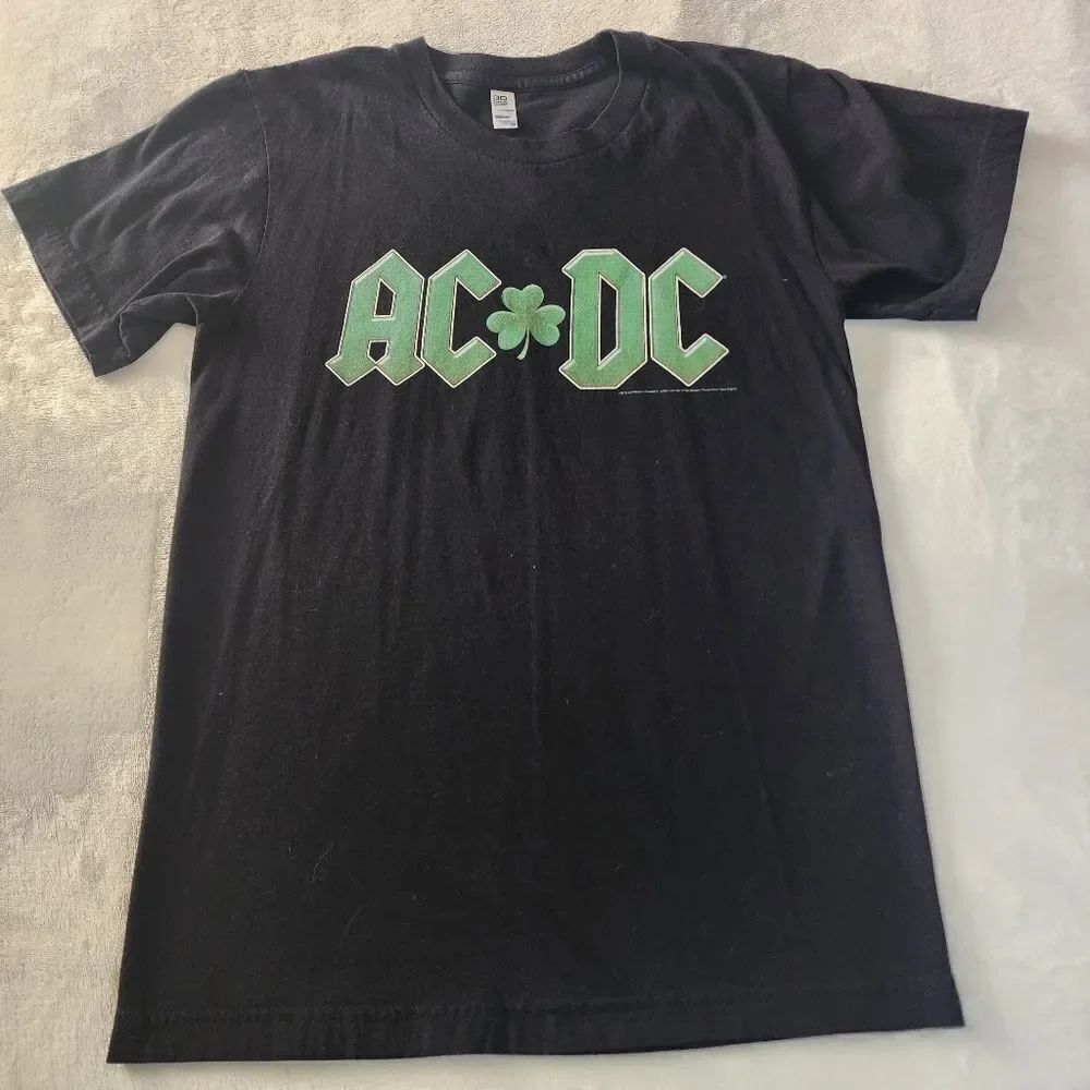 Los Angeles Apparel AC/DC Black Tshirt With Shamrock Graphic Size Small